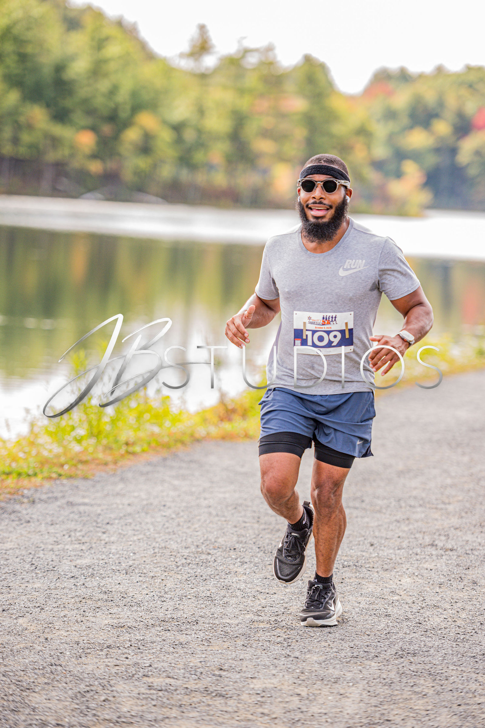 Sheriff’s Shuffle race-day photo 9 of 26